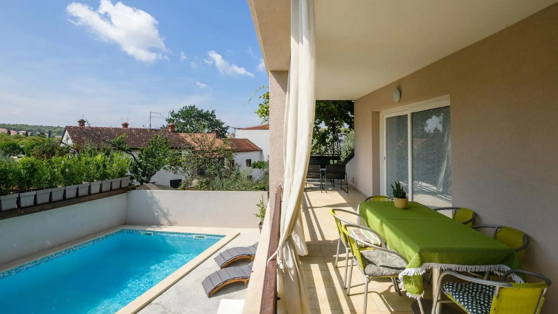 Villa Monte Magno Pula 0*,  Croatia